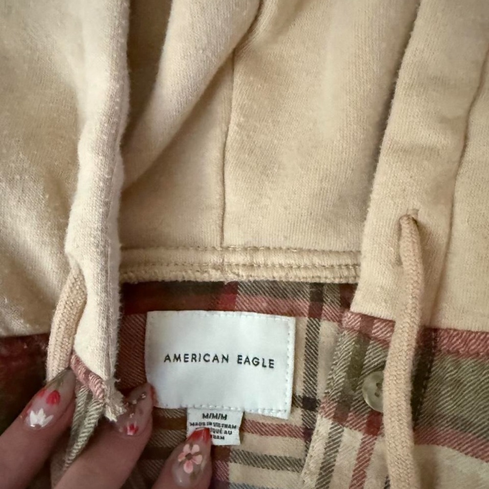 American Eagle Outfitters Beige Plaid Hoodie - Picture 2 of 2
